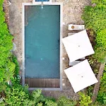 빌라 Sasso Forte, Swimming Pool, Jacuzzi And Private Cove