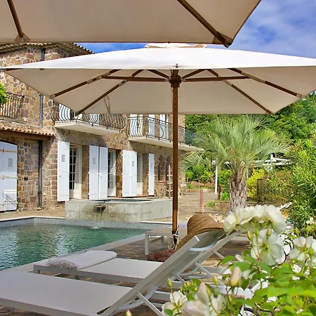 빌라 Sasso Forte, Swimming Pool, Jacuzzi And Private Cove Saint-Raphaël