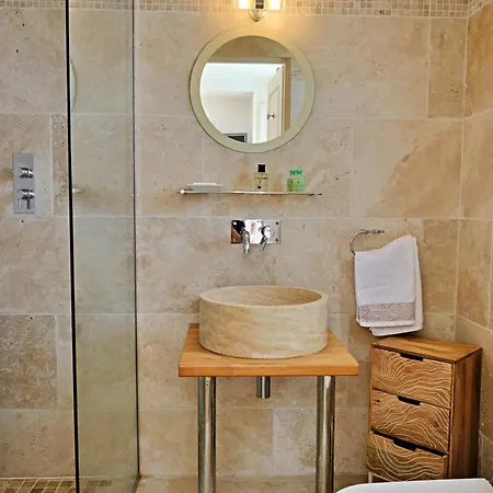 Sasso Forte, Swimming Pool, Jacuzzi And Private Cove וילה *